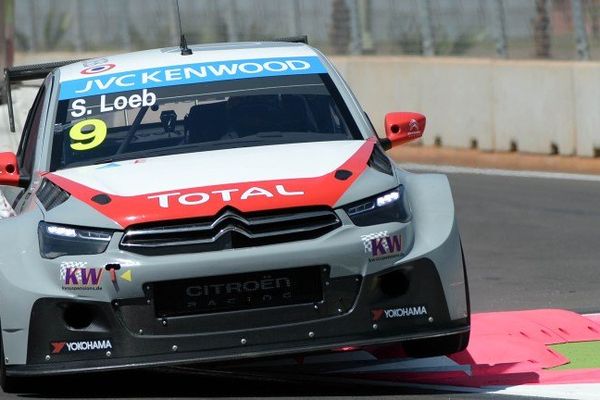 La voiture de Loeb ici au Maroc