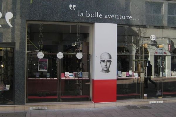 La Belle Aventure dans la rue des Grandes Ecoles à Poitiers (86)