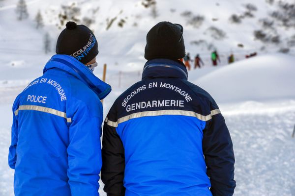 Deux secouristes du PGHM à Argentière (Haute-Savoie) le 19 janvier 2021.