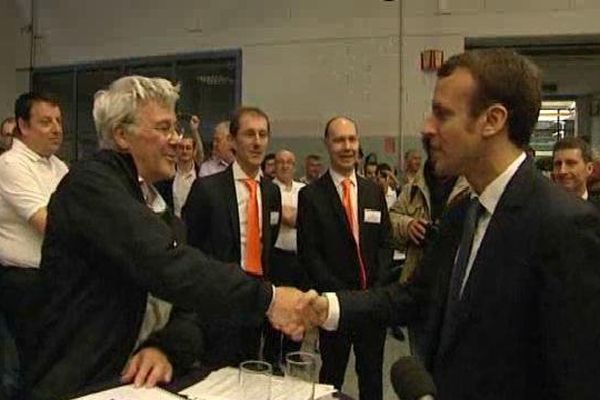 Emmanuel Macron, ministre de l'Economie, a visité le site de Punch Power Glide à Strasbourg