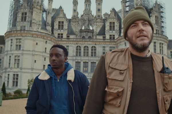 Ahmed Sylla et Igor Gotesman au château de Chambord pour le film "Comme un prince" d'Ali Marhyar.