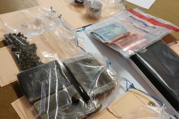 Les Gendarmes de Mende ont retrouvé 300 gr de cannabis chez les parents de l'adolescent