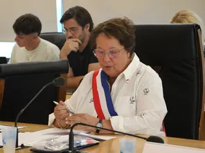 La nouvelle maire, Régine Bourgade, après le vote jeudi 22 août.