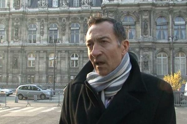 François Dagnaud prend la tête de la mairie du XIXème arrondissement par intérim.