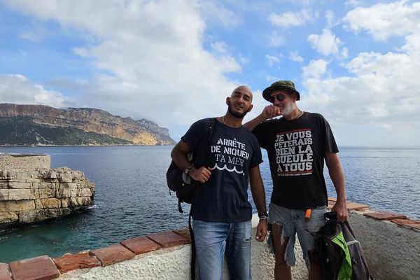 200 km pour ramasser les mégots entre Cassis et Cannes pour sensibiliser à la préservation de la nature, des beaux paysages.