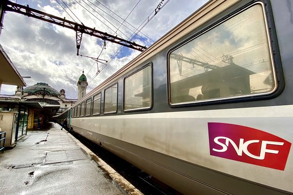 Le trafic ferroviaire est perturbé ce jeudi 21 en matinée suite à une panne sur le réseau.