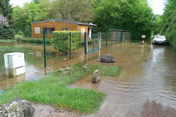 Une maison les inondée à Conflans-sur-Seine