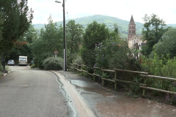 Lendemain des inondations à Soultzeren.