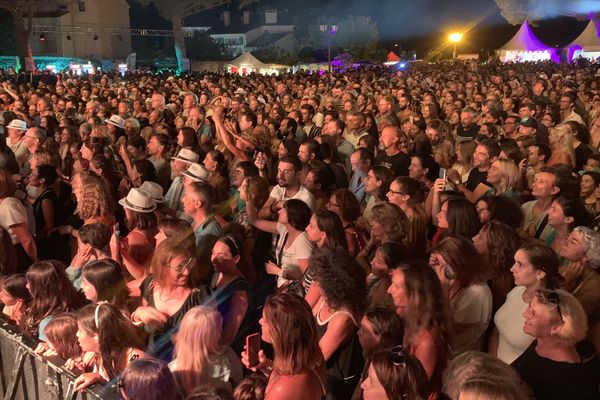 Les festivals, un rendez-vous incontournable de l'été en Corse.