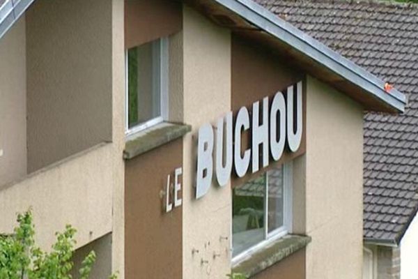 Le centre d'accueil est installé dans les bungalows de l'ancien village de vacances d'Eymoutiers.