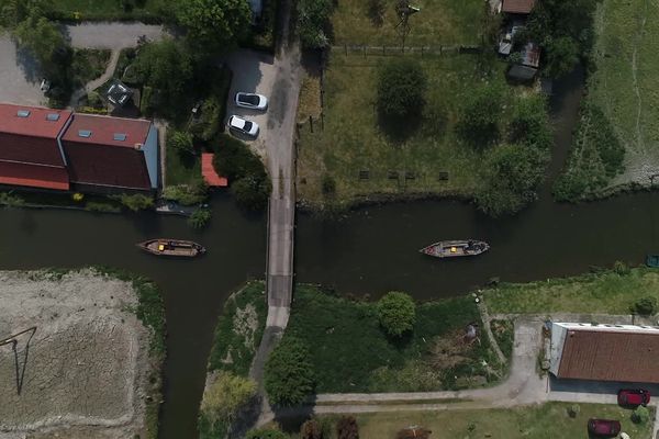 Les canaux du marais audomarois n'ont jamais été si peu fréquentés.