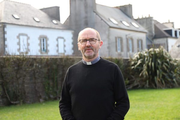 Originaire du Finistère, Gérard Le Stang a été nommé évêque d'Amiens en remplacement d'Olivier Leborgne, parti pour Arras.