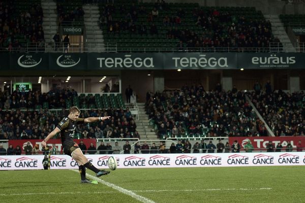 Jules Plisson, l'élément phare du stade Rochelais sur la pelouse de Pau, le 4 janvier 2020.