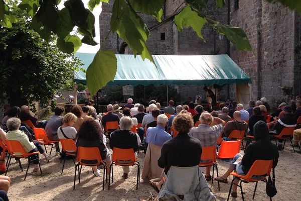 1er festival "Ecrits d'août" à Eymoutiers