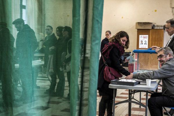 En Auvergne comme partout en France, les électeurs se sont déplacés plus nombreux pour le deuxième tour de la primaire de la gauche dimanche 29 janvier 2017.