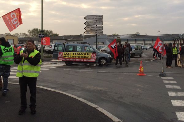 Des manifestants plaine de Baud à Rennes