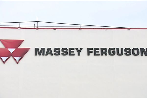 L'entreprise Massey Ferguson licencie 103 personnes.