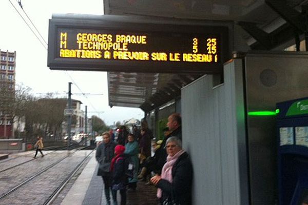 L'affichage à la station de métro Saint-Sever à Rouen ce vendredi 9 janvier