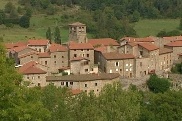 Pas d'éoliennes dans le petit village du Haut-Forez