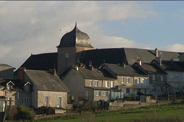 Ces bâtiments vont être rendus au Conseil départemental