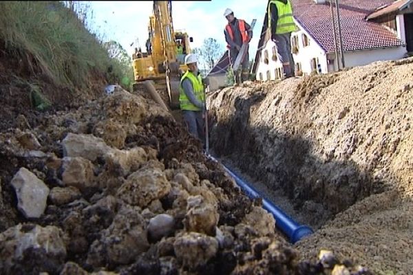 Exemple de travaux publics : le réseau d'eau à Aubonne (25)