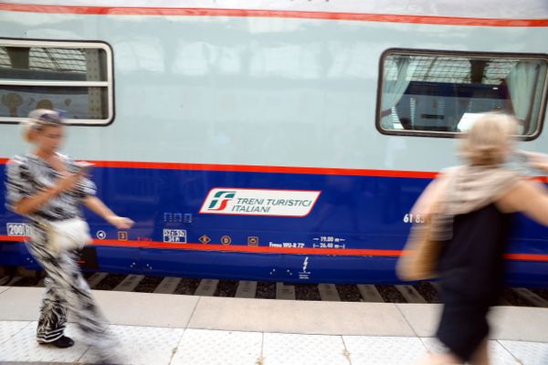 Le train lancé par Trenitalia relie Nice à Milan tous les weekends de l'été 2024