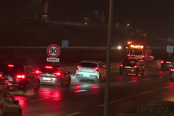 La circulation était au ralenti sur la rocade de Dijon.