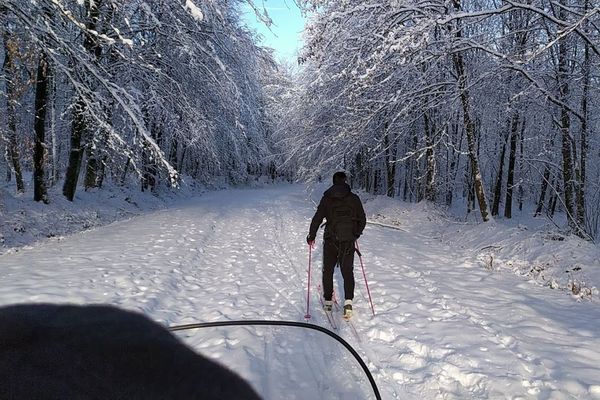 On skie à La Chapelle dans les Ardennes, la seule station des Ardennes