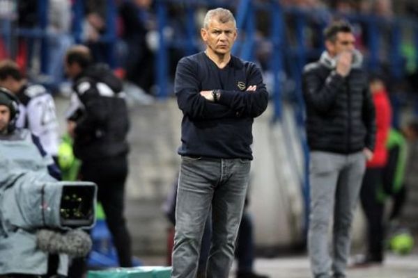 Patrice Garande, l'entraîneur du Stade Malherbe, lors du match Caen-Guingamp, le 25.04.2015