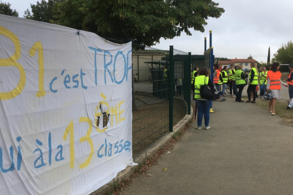 L'école est bloquée ce mercredi matin