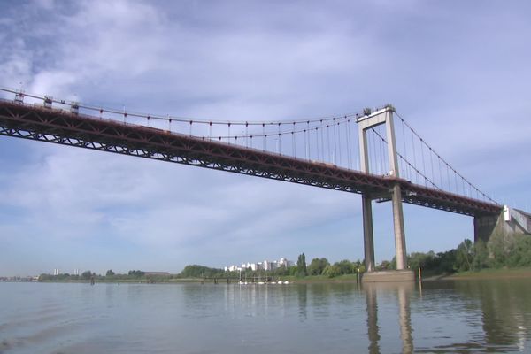 Pont d'Aquitaine