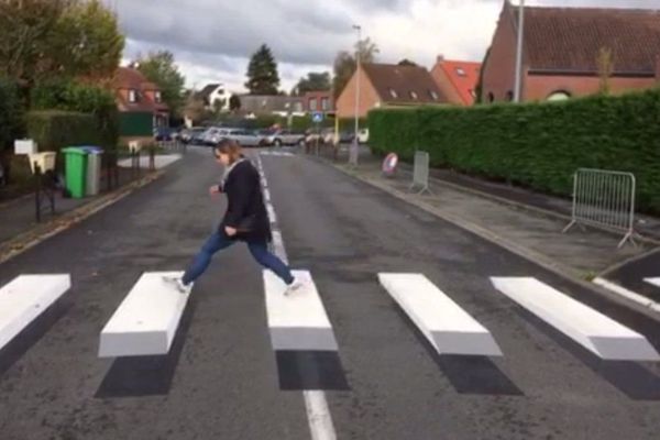 Le premier passage piéton en 3D a été installé dans le Nord 