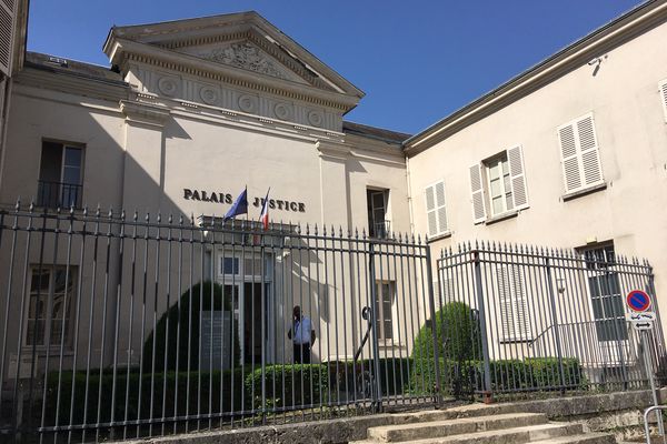 Le palais de justice de Chartres