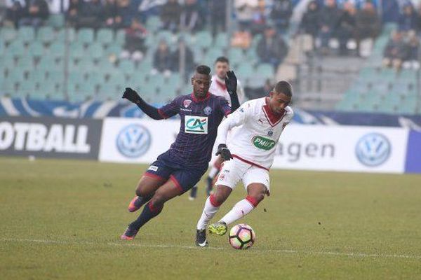 Clermont Foot 63 contre le Football Club des Girondins de Bordeaux, le 8 janvier 2017 au Stade Gabriel Montpied à Clermont-Ferrand (63).