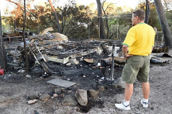 Selon la préfecture du département, 40 mobile-homes ont été touchés par les flammes dans ces 3 campings.
