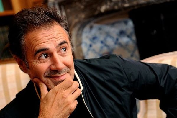 L'acteur José Garcia, passionné d'aéronautique et pilote sera l'invité guest-star de la 4ème édition du festival des Etoiles et des Ailes