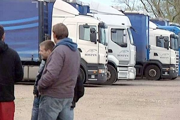 Depuis quatre jours l'entreprise Bostyn Transports est à l'arrêt.