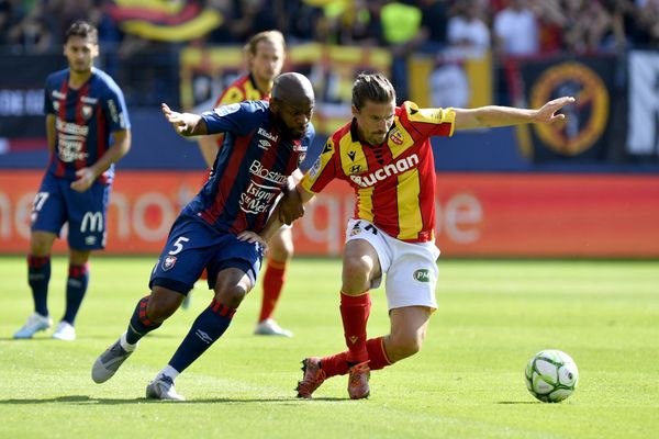 Yannick Cahuzac disputera le dernier match de sa carrière le 21 mai avec le maillot sang et or du RC Lens.