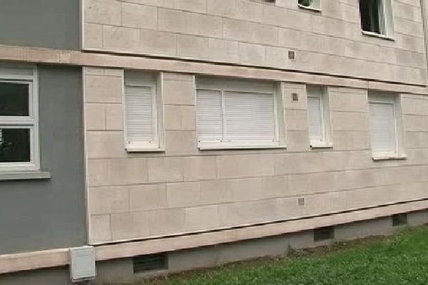 Immeuble où a eu lieu l'expulsion d'une famille avec ses deux enfants, cité du Sablard à Limoges, 20 octobre 2014