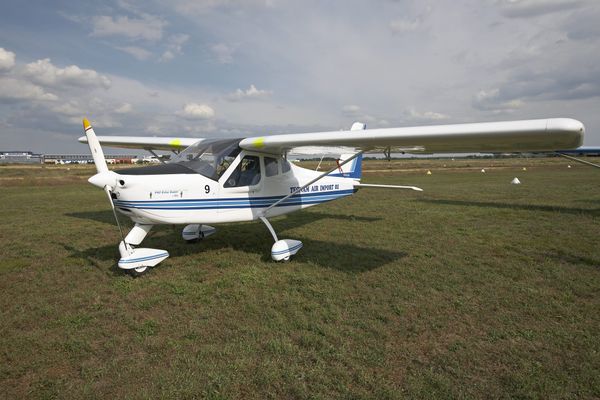 Un pilote d'ULM s'est posé en urgence dans un pré après une avarie du moteur de son appareil à Fréchou-Fréchet dans les Hautes-Pyrénées, ce samedi 3 août 2024. Il s'en sort indemne.