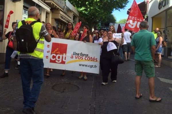 Ce matin manifestation à Antibes de 200 agents de la mairie.