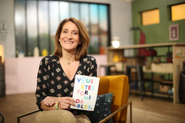 Vanessa Finot sur le plateau de l'émission Vous êtes formidables