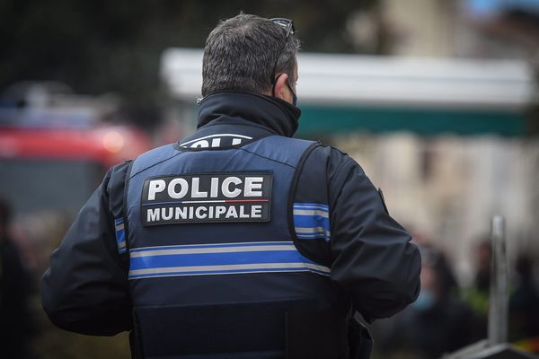 Un homme de 23 ans condamné à un an de prison après une interpellation musclée à Perpignan. Image d'ilustration.