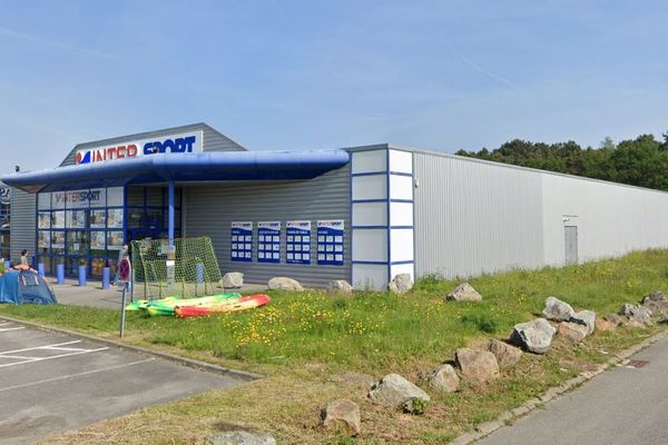 Le magasin Intersport d'Auray.