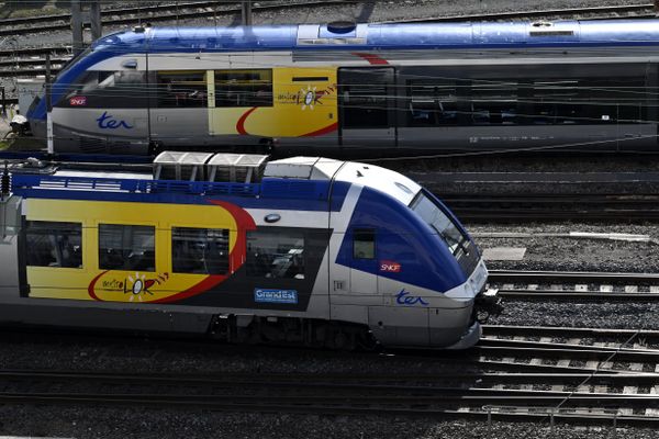 Reprise progressive du trafic SNCF après un incident tragique