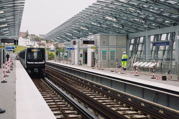 Certaines stations resteront fermées jusqu'au début du mois de septembre. (Illustration)