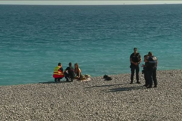 Un homme se noie en nageant devant la promenade des Anglais à Nice 