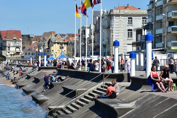 La digue de Wimereux. 