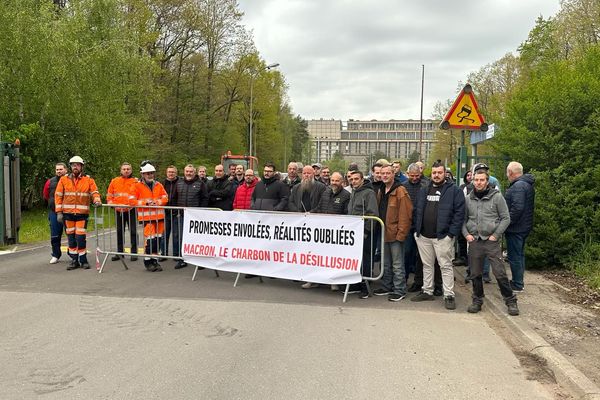 Grève des salariés de la centrale Émile Huchet de Saint-Avold le 26 avril 2024.