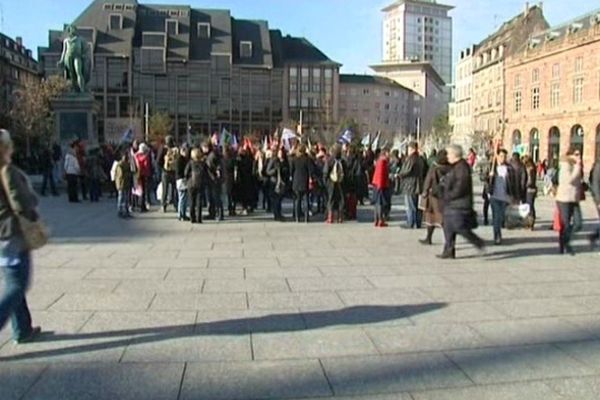 Place Kléber à Strasbourg : environ 400 manifestants seulement.